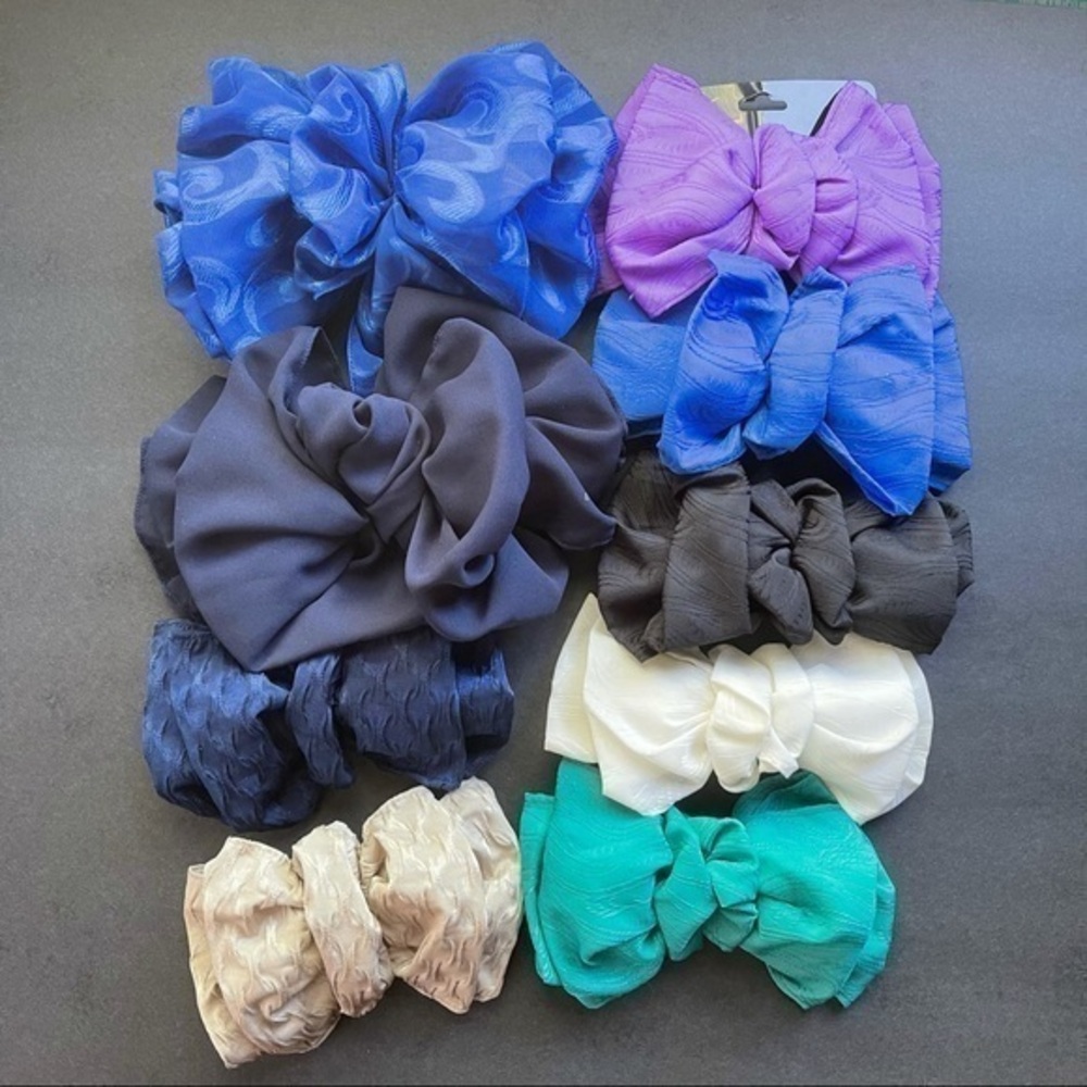 Vintage 80’s Bow Bundle Jaw Clip Bows